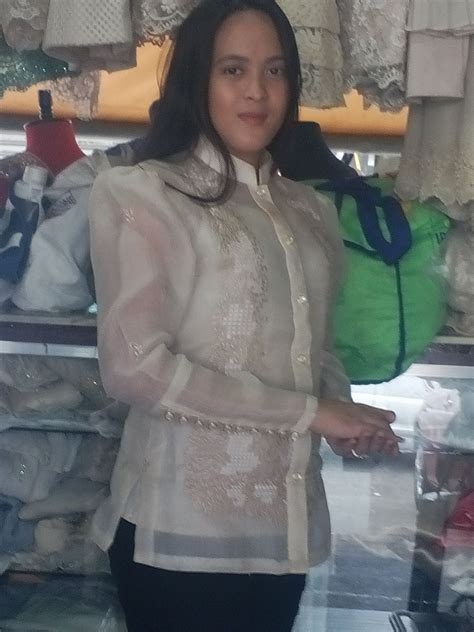 Marty's Gowns and Barongs .
